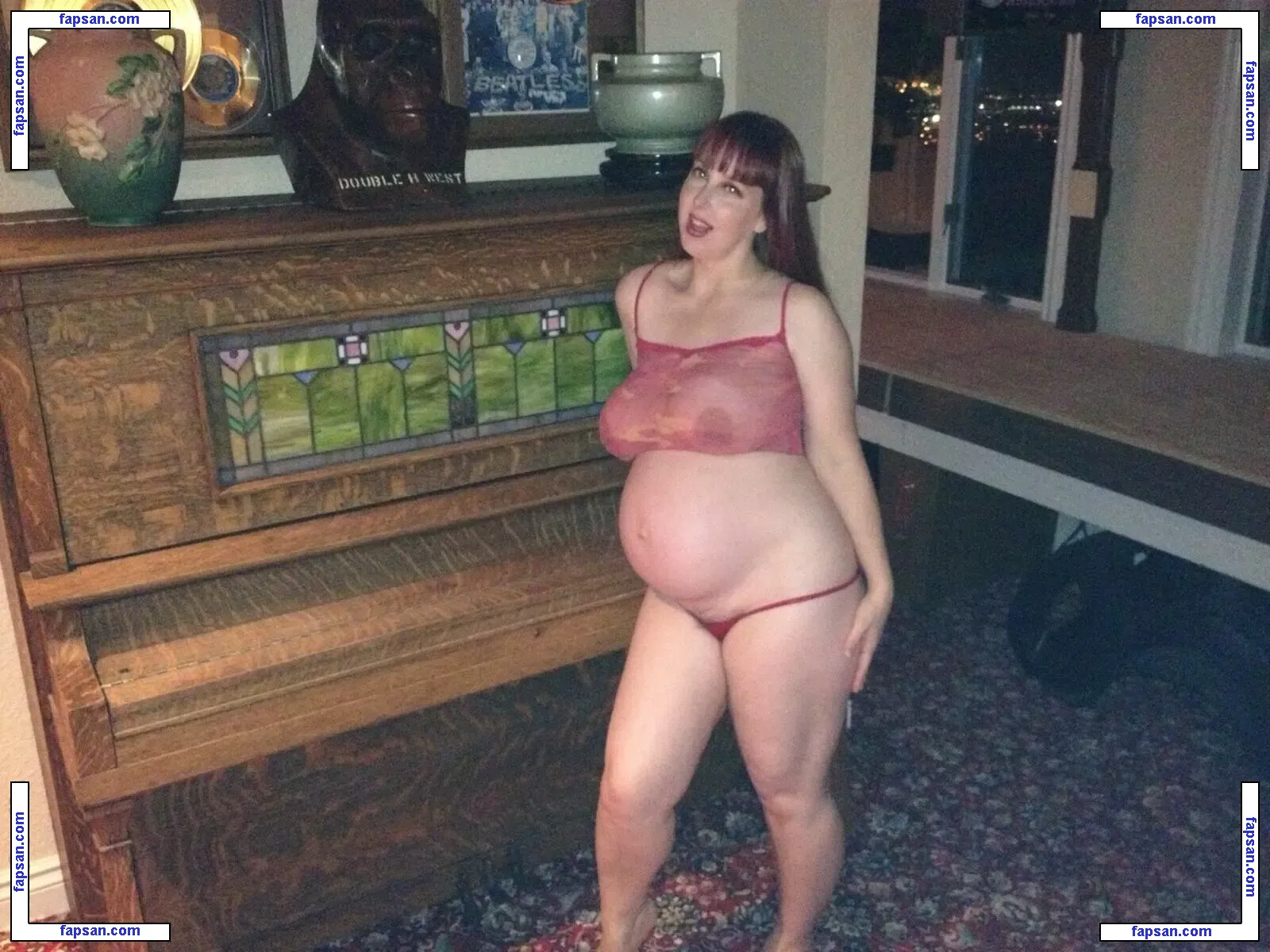 Letha Weapons nude photo #0007 from OnlyFans