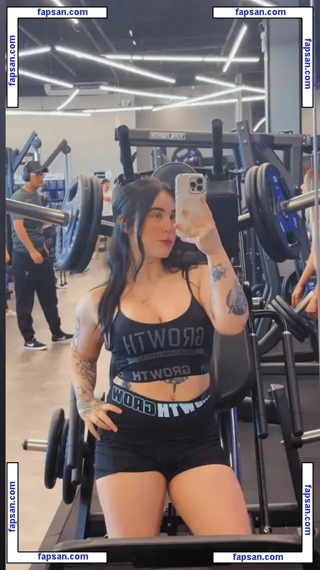 Leticia Motta nude photo #0020 from OnlyFans