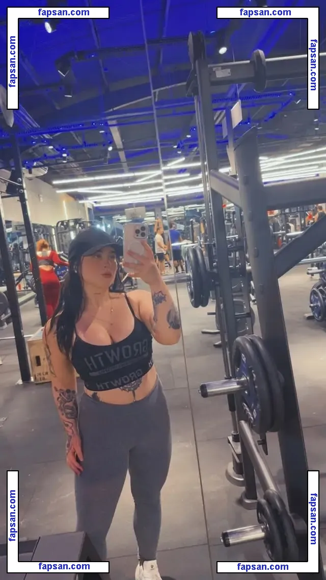 Leticia Motta nude photo #0021 from OnlyFans