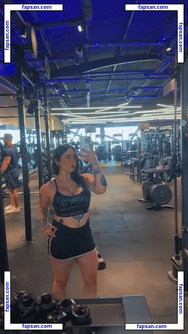 Leticia Motta nude photo #0023 from OnlyFans