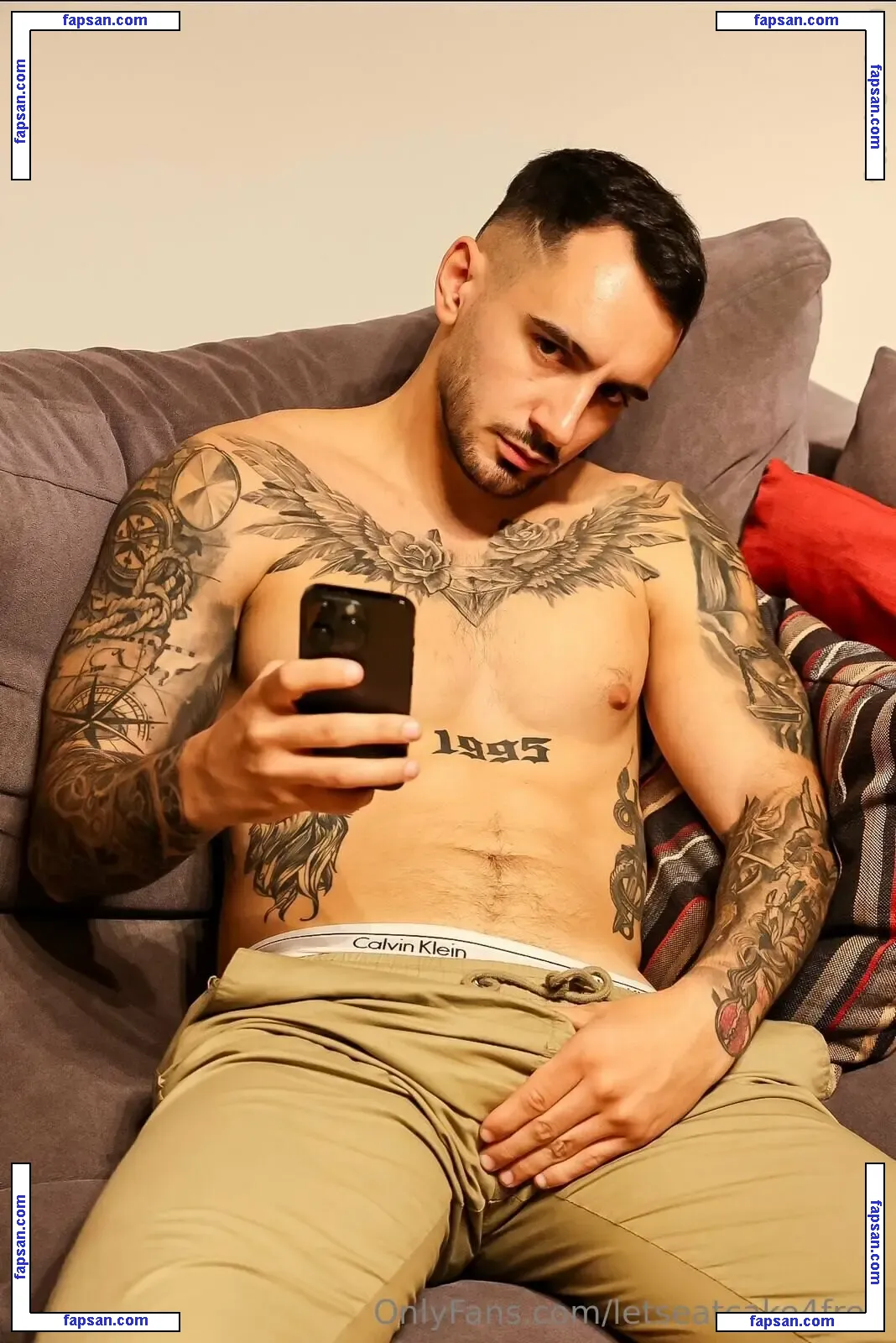 letseatcake4free nude photo #0017 from OnlyFans