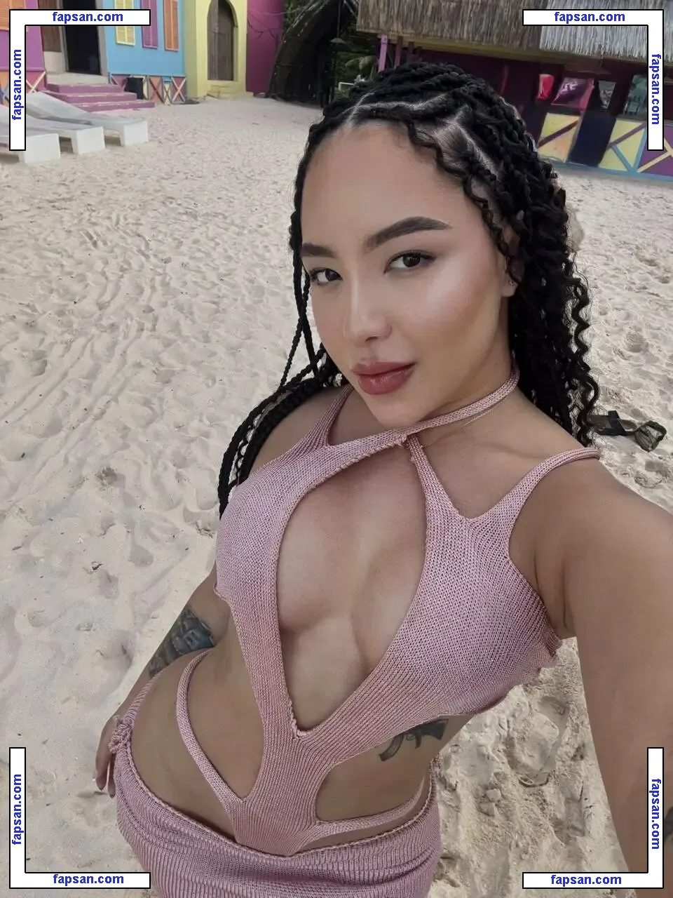 Lety Villalba nude photo #0004 from OnlyFans