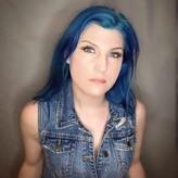 Leva Bates голая #0003