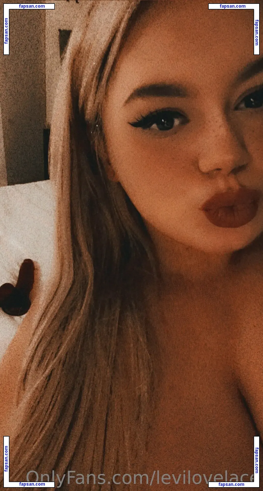 levilovelace nude photo #0023 from OnlyFans