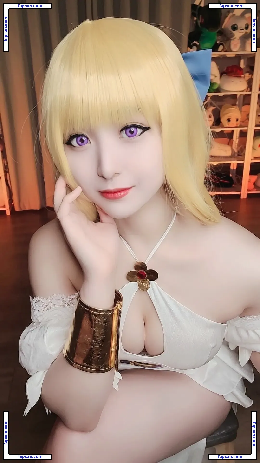 Lewd Cosplayer / lewdcosplayers nude photo #0008 from OnlyFans