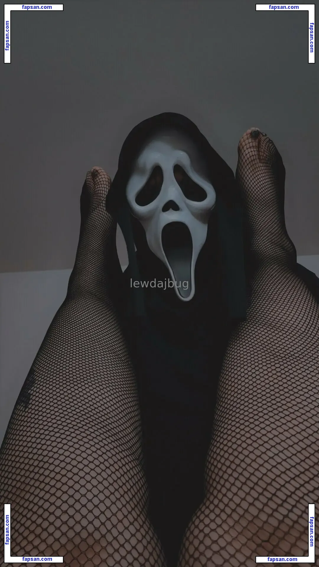 lewdajbug nude photo #0012 from OnlyFans
