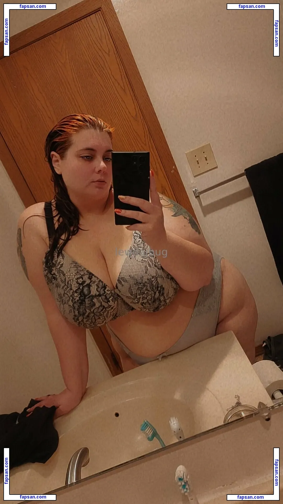 lewdajbug nude photo #0028 from OnlyFans
