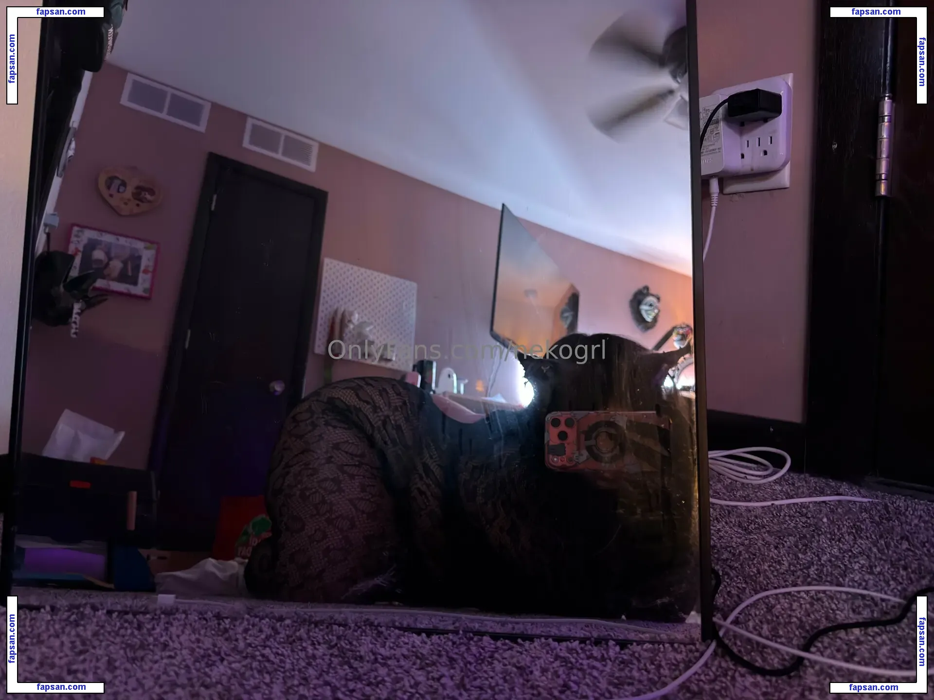 Lewnair голая фото #0002 с Онлифанс