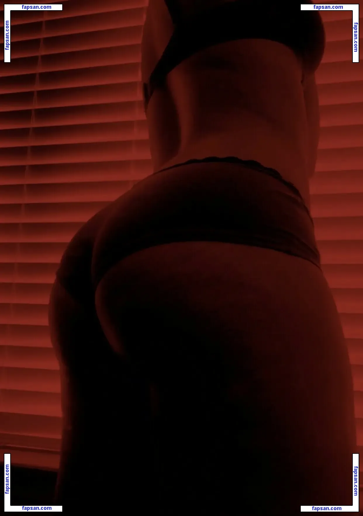 LexAGoooo nude photo #0009 from OnlyFans