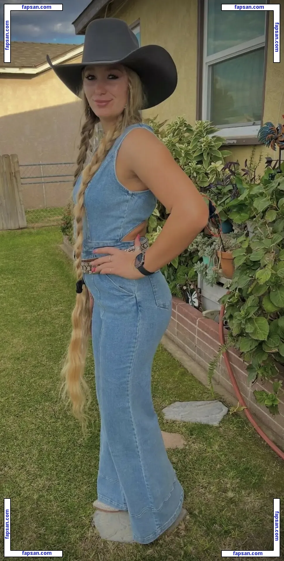 Lexi Floro голая фото #0014 с Онлифанс