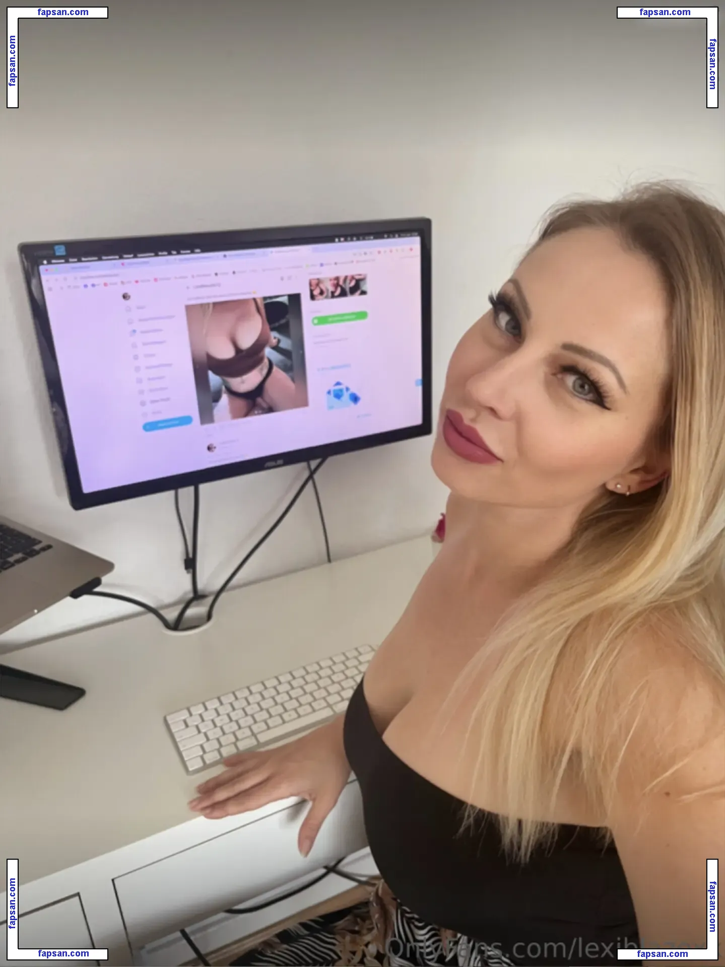 LexiblazeXx nude photo #0005 from OnlyFans