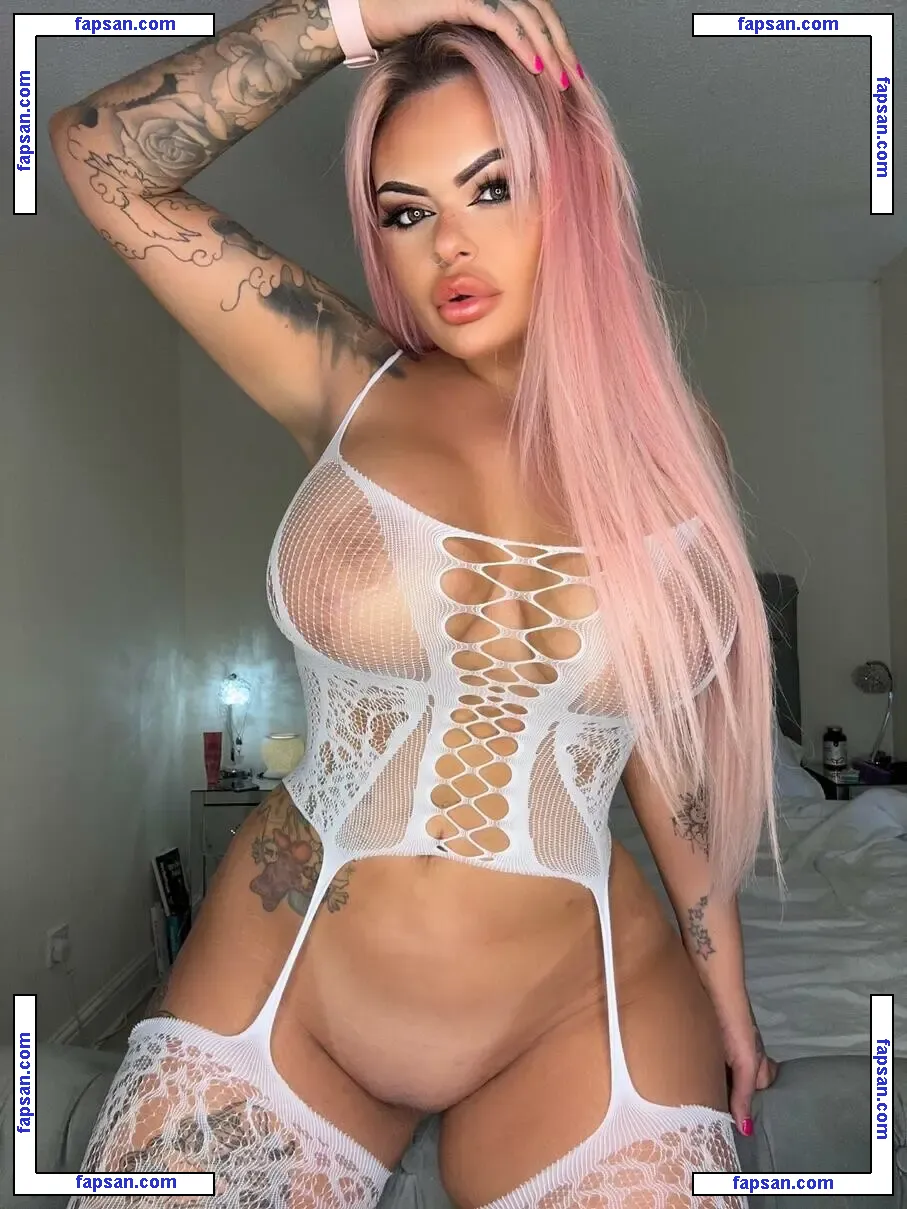 LexieEssex nude photo #0027 from OnlyFans