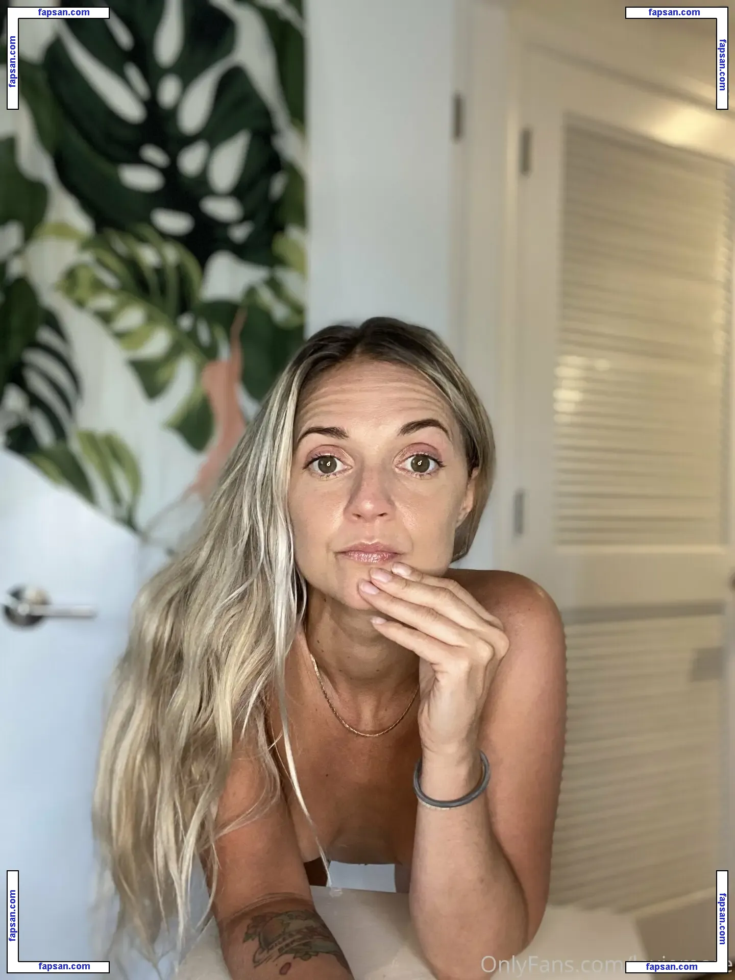 lexiemore / Lexiemoremore nude photo #0006 from OnlyFans