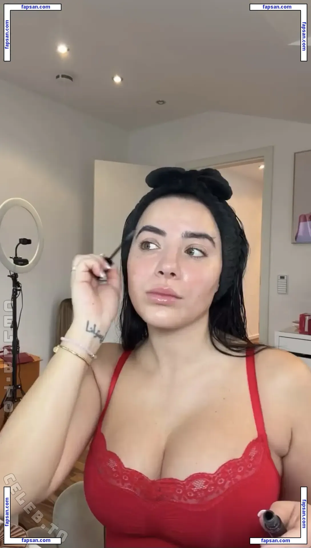 Leyla Lahouar голая фото #0057 с Онлифанс