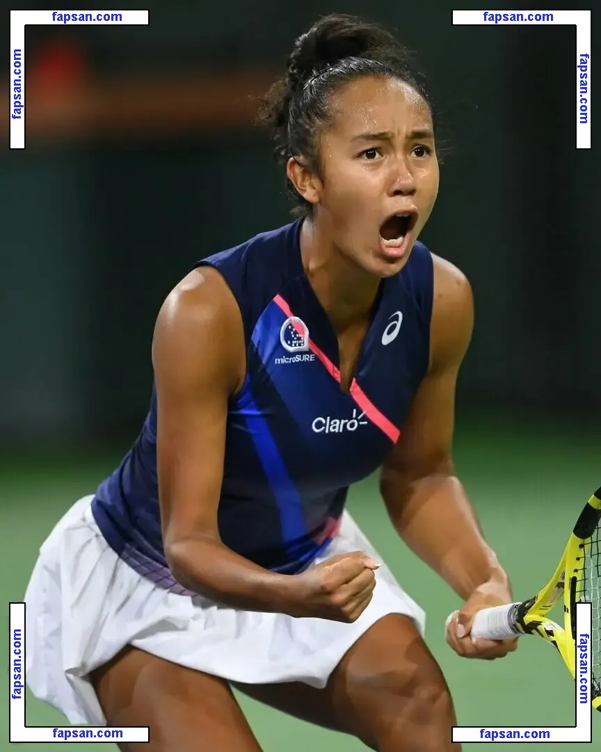 Leylah Fernandez nude photo #0027 from OnlyFans