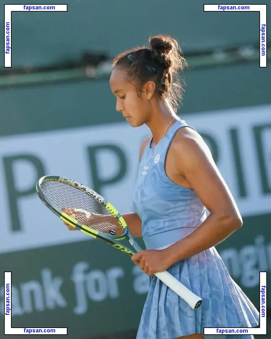 Leylah Fernandez nude photo #0029 from OnlyFans