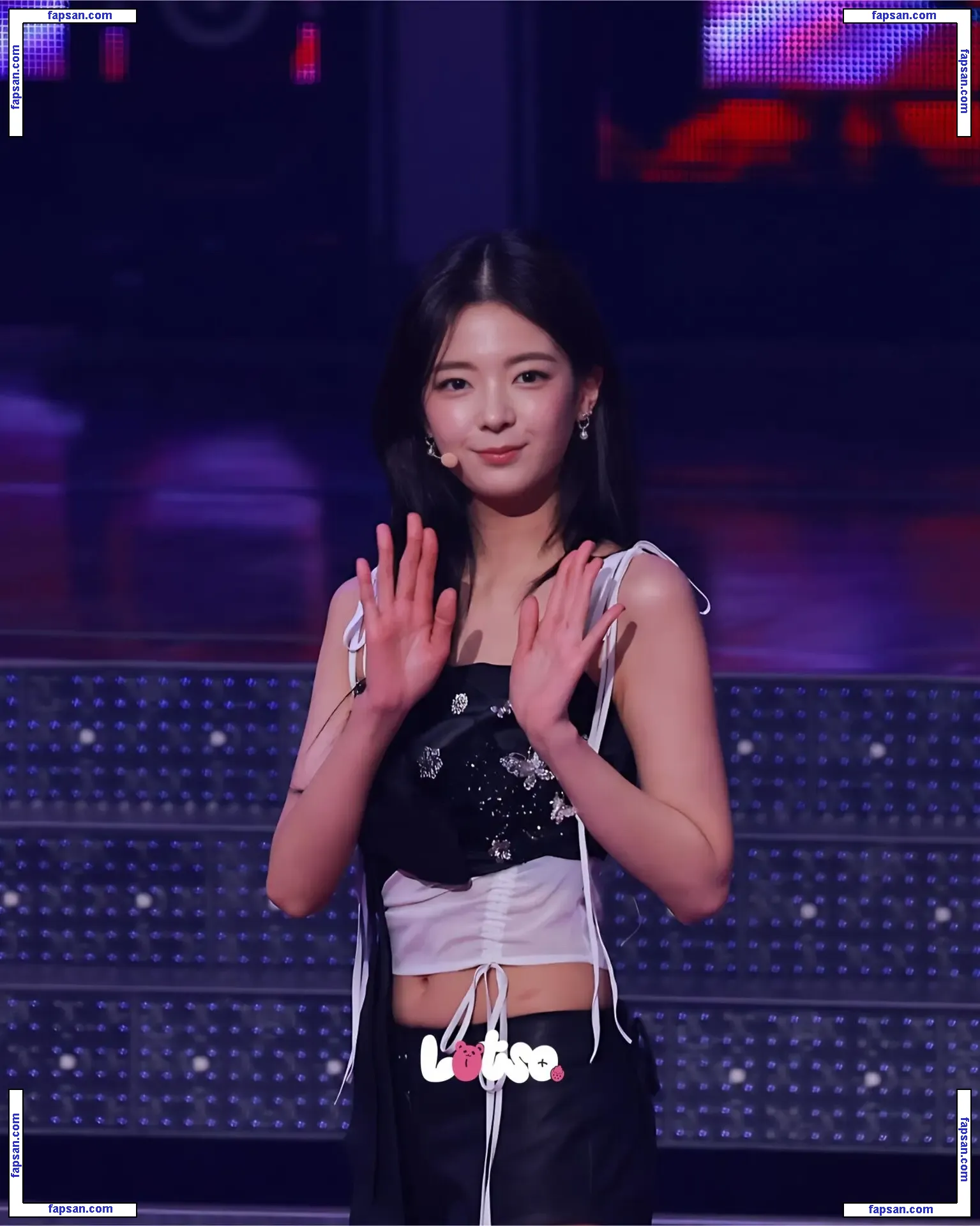 lia_loves___ голая фото #0047 с Онлифанс