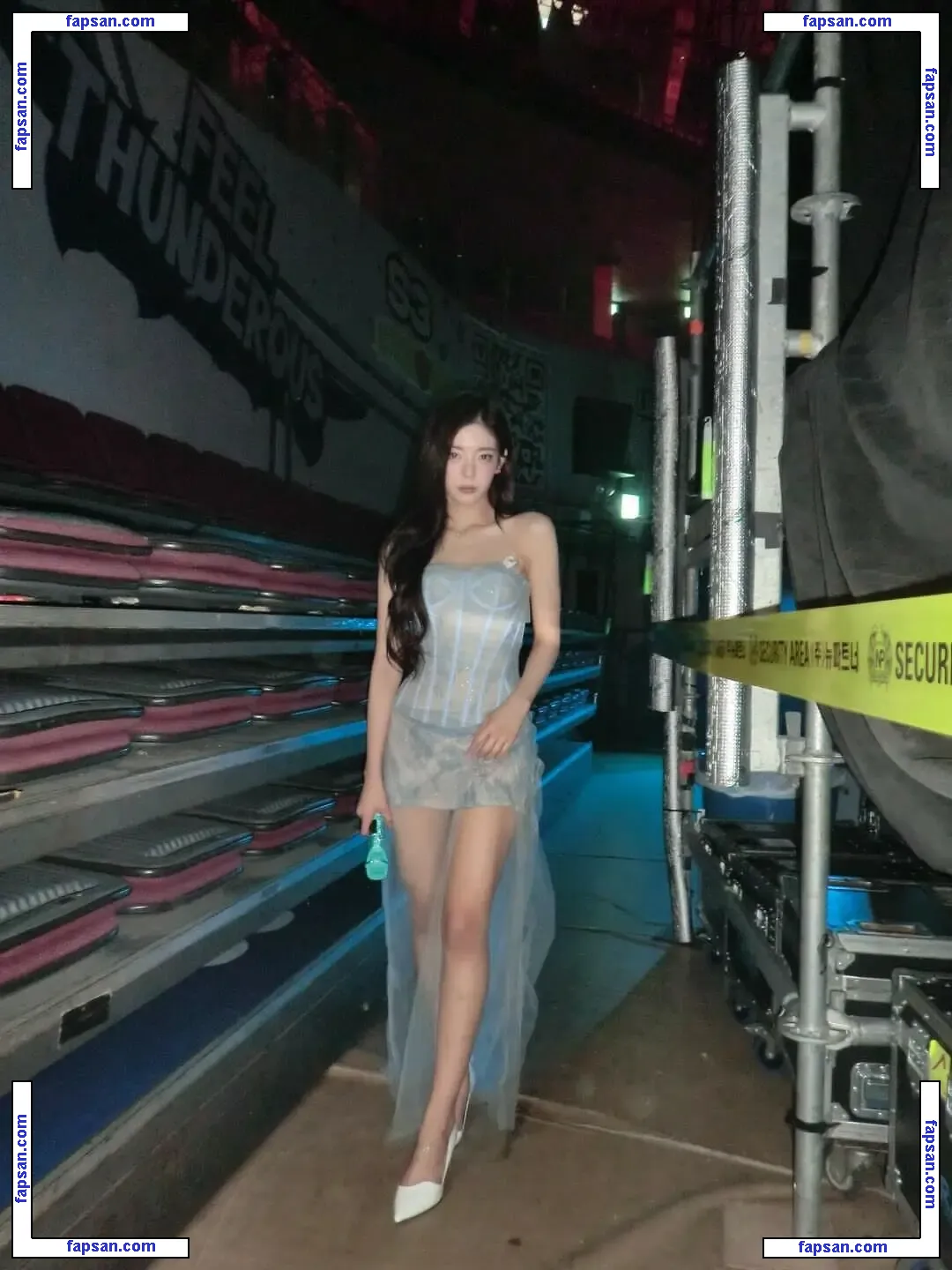 lia_loves___ nude photo #0059 from OnlyFans