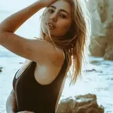 Lia Marie Johnson голая #0313