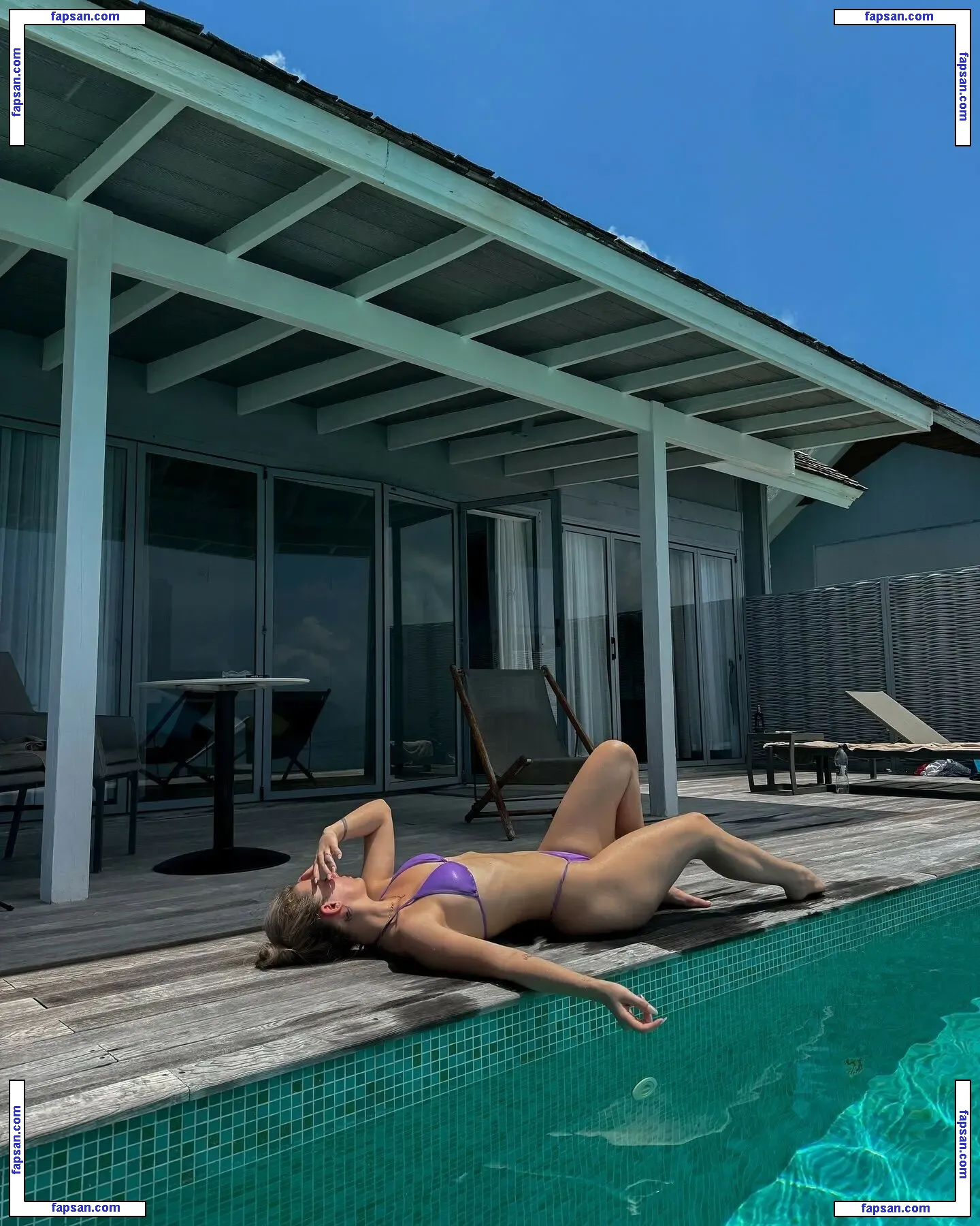 Lia Sikora nude photo #0060 from OnlyFans