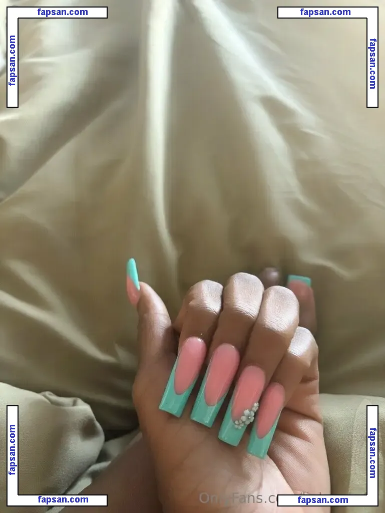 lialovely4u nude photo #0022 from OnlyFans