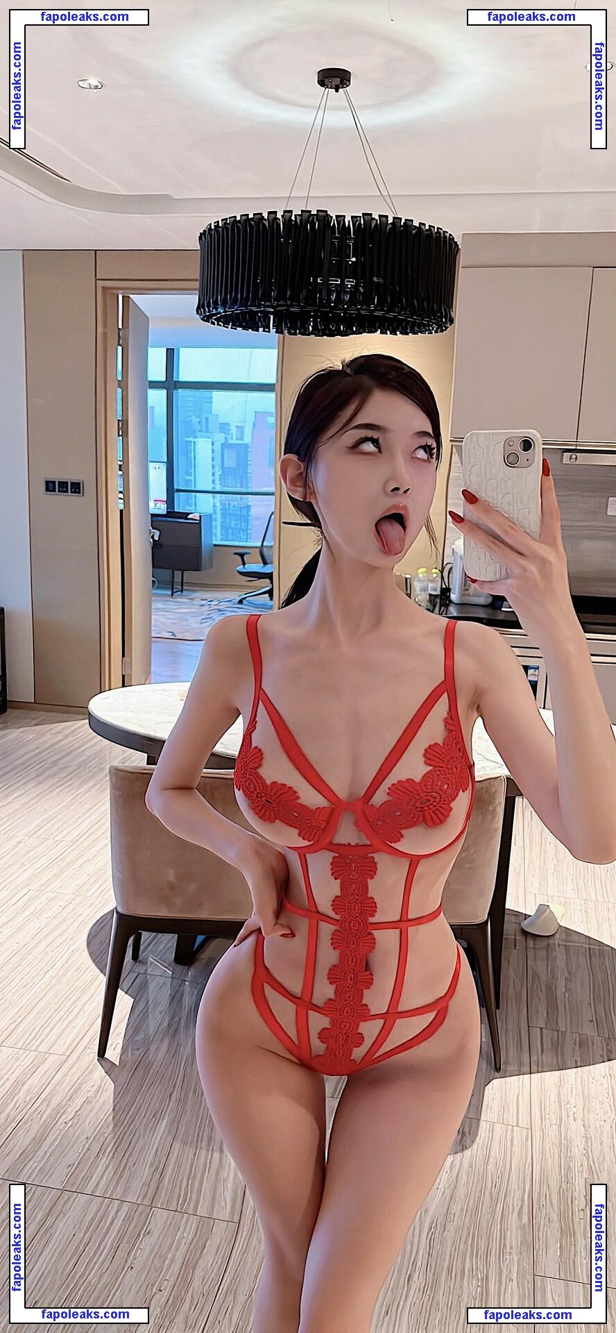 lianhong6688 / 脸红Dearie nude photo #0051 from OnlyFans