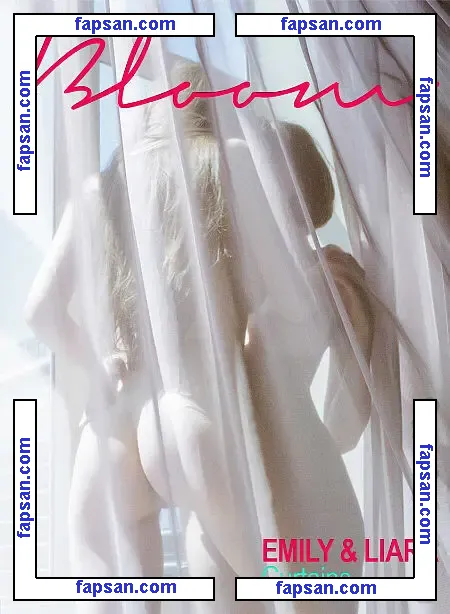 Liara Roux nude photo #0542 from OnlyFans