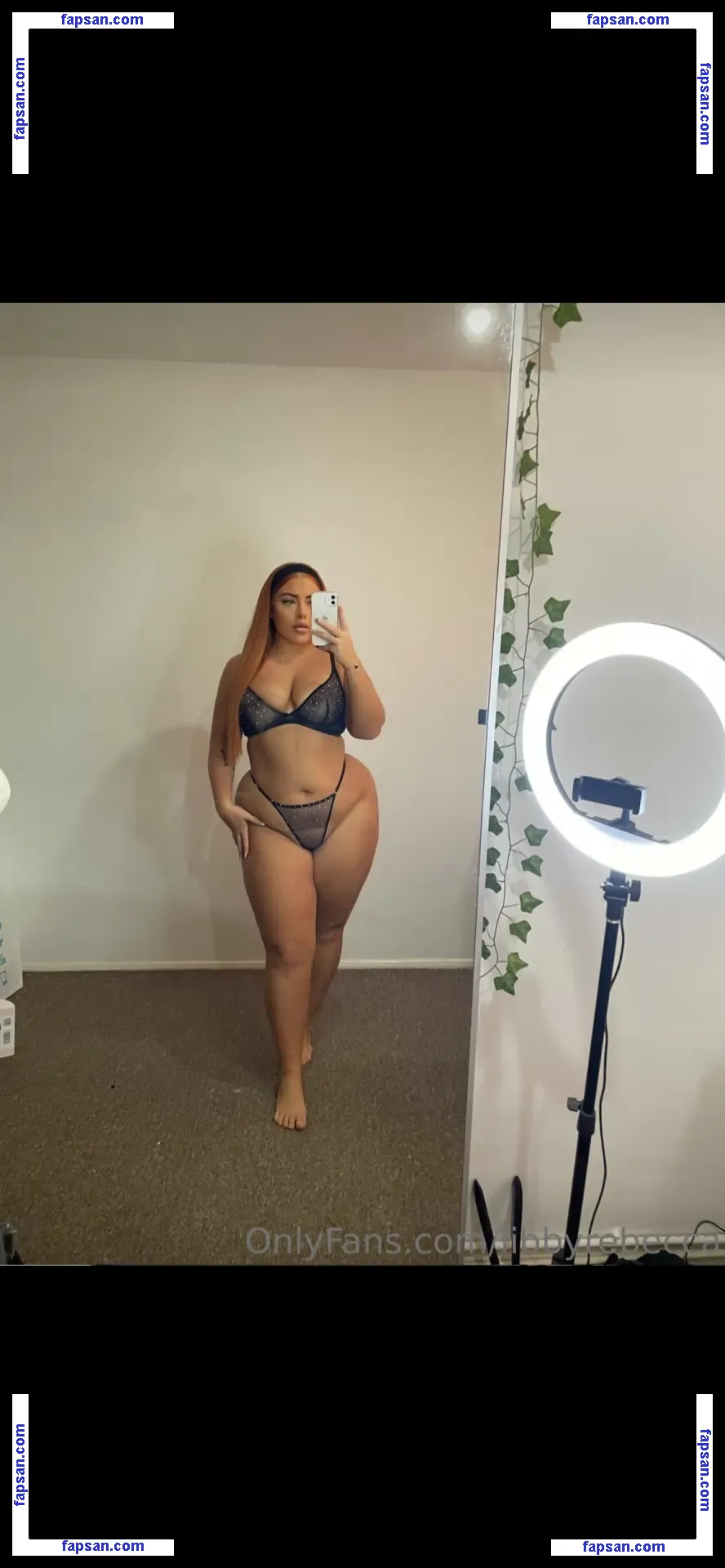 libbyrebecca nude photo #0003 from OnlyFans