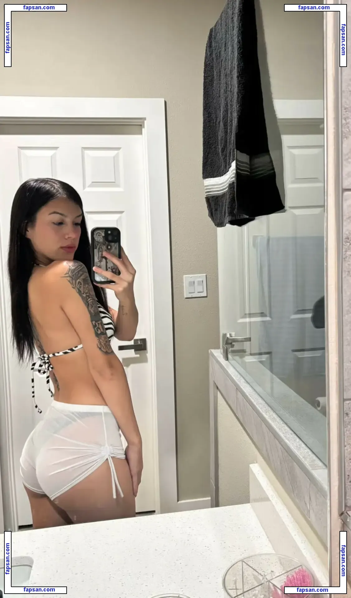 Liberty Garza nude photo #0005 from OnlyFans