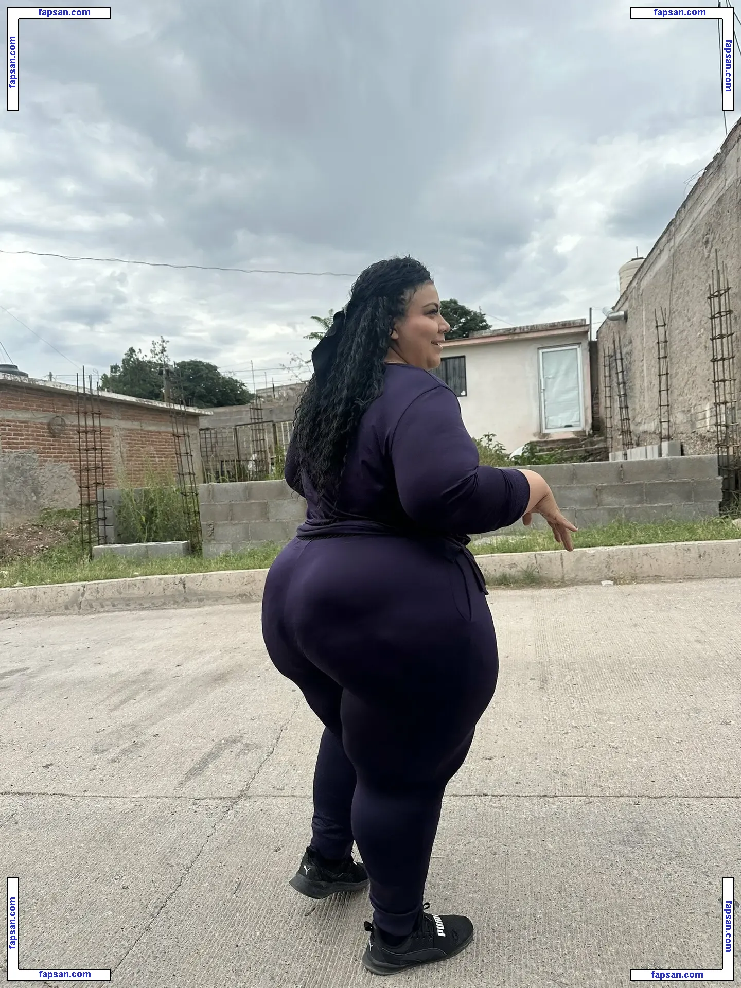 Libia Aguilar nude photo #0025 from OnlyFans