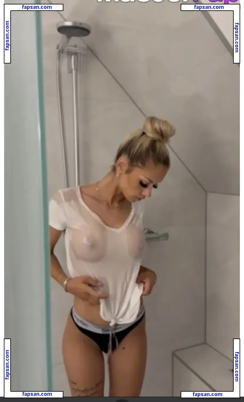 Liene Tienemann голая фото #0013 с Онлифанс