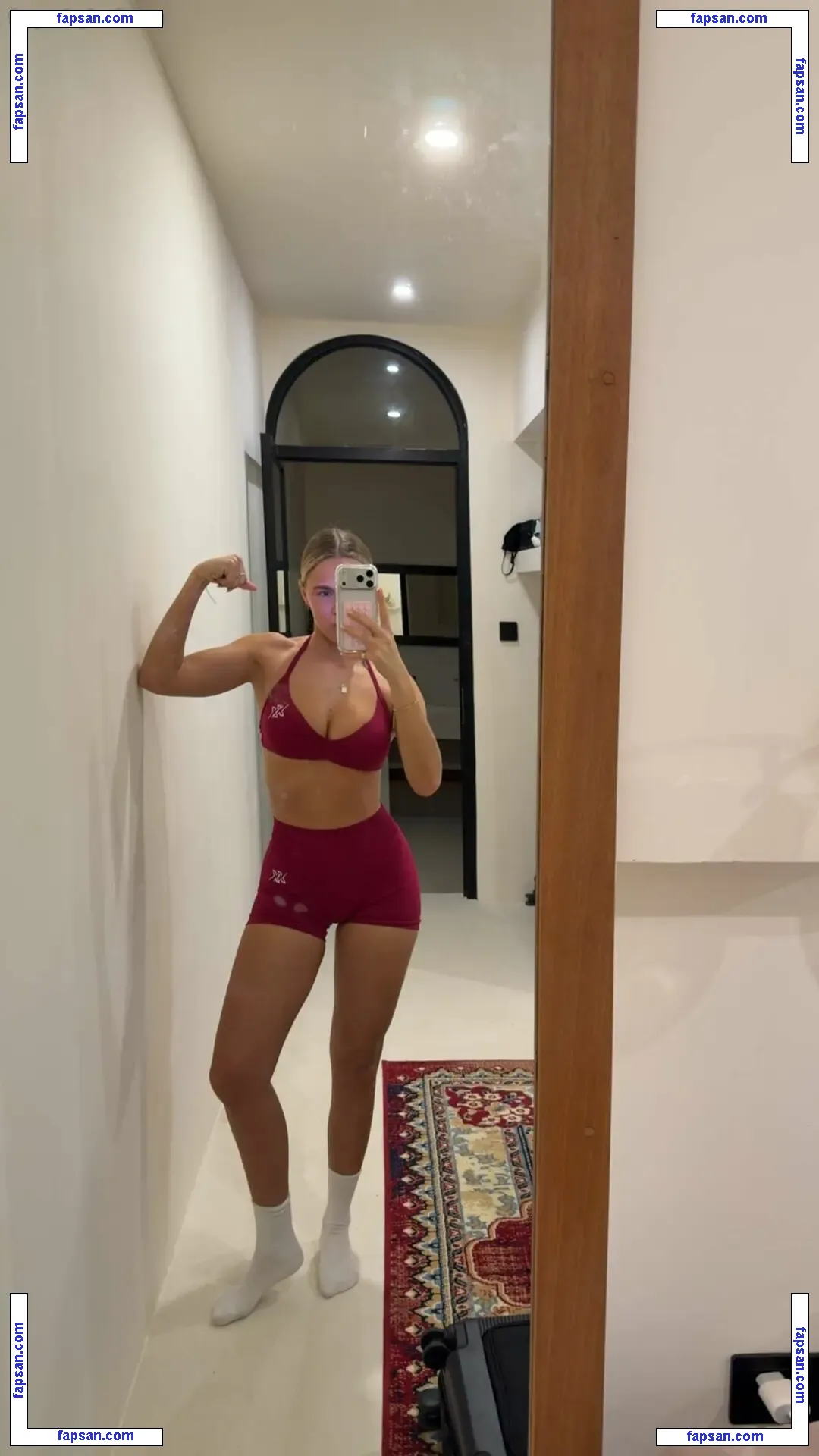 Lies Zhara nude photo #0142 from OnlyFans