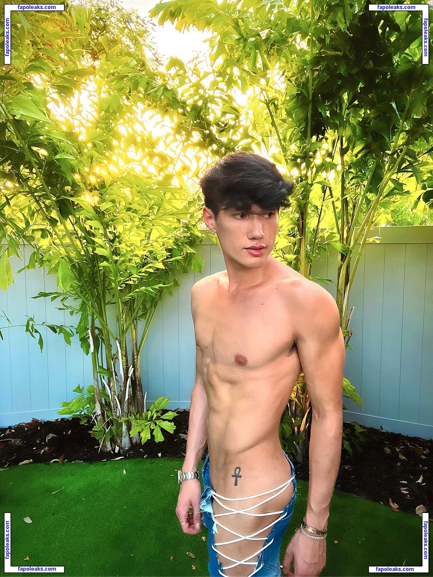 lifeofalexjames / alxjames nude photo #0087 from OnlyFans