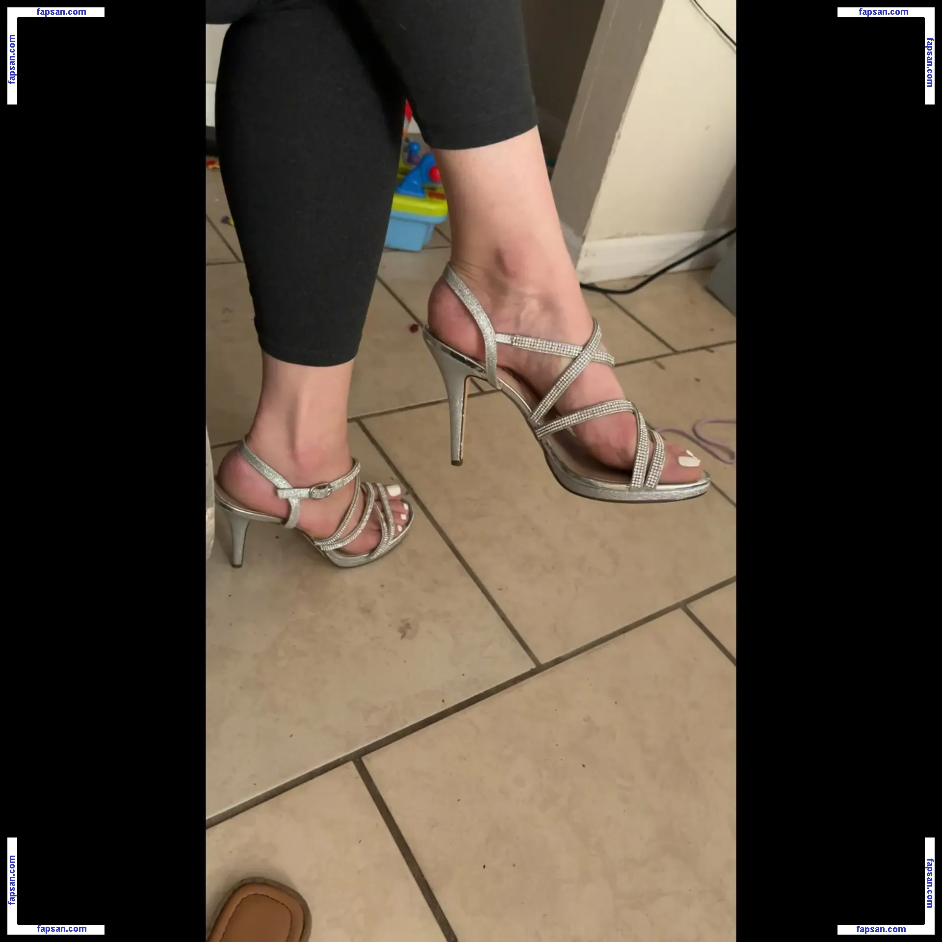 lightweightleah nude photo #0006 from OnlyFans