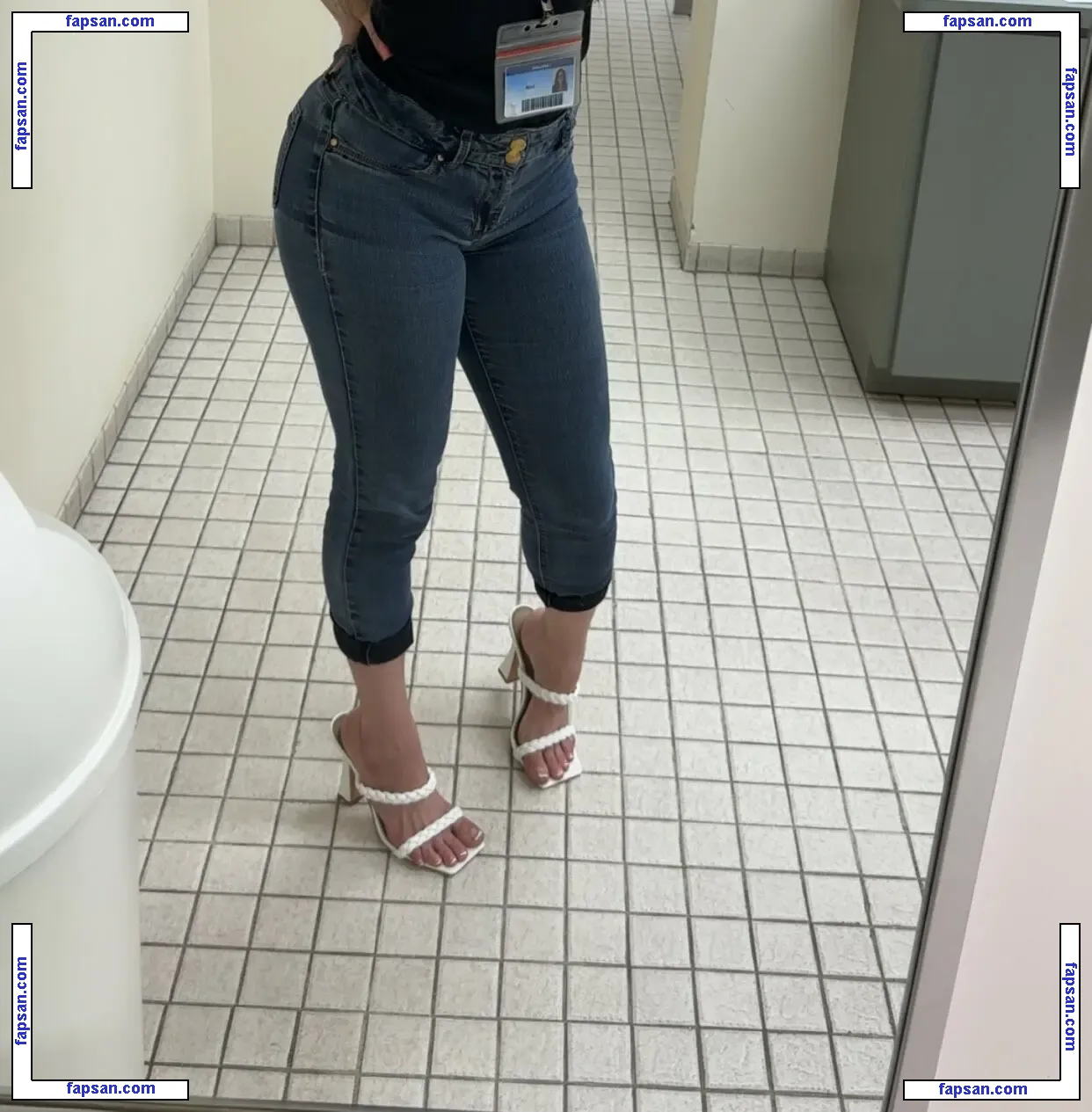 lightweightleah nude photo #0019 from OnlyFans