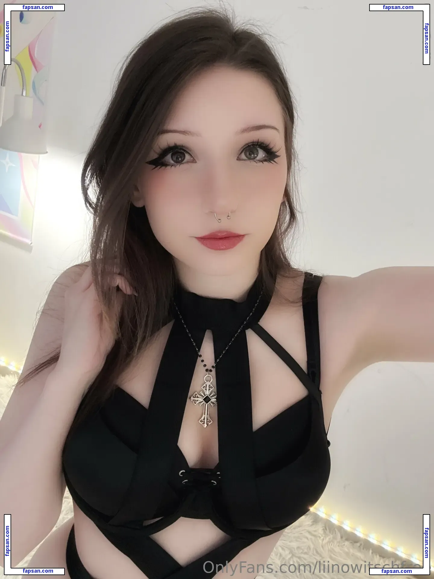 liinowitschfree nude photo #0112 from OnlyFans