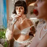 likethebugortheletter nude #0062