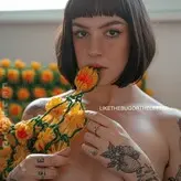 likethebugortheletter nude #0071