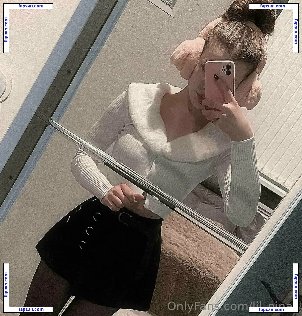 lil_ninas nude photo #0026 from OnlyFans