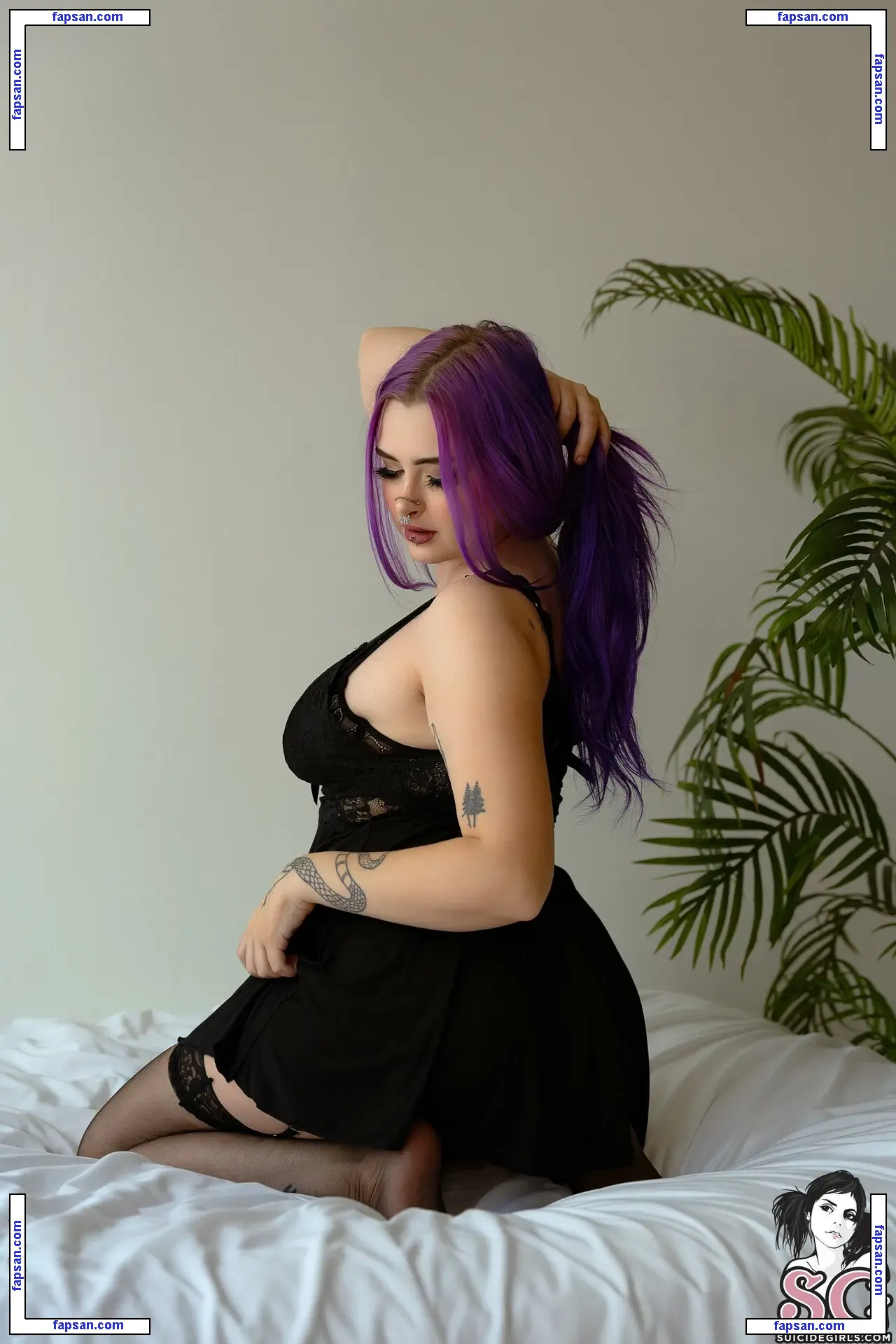 Lilacfables голая фото #0086 с Онлифанс