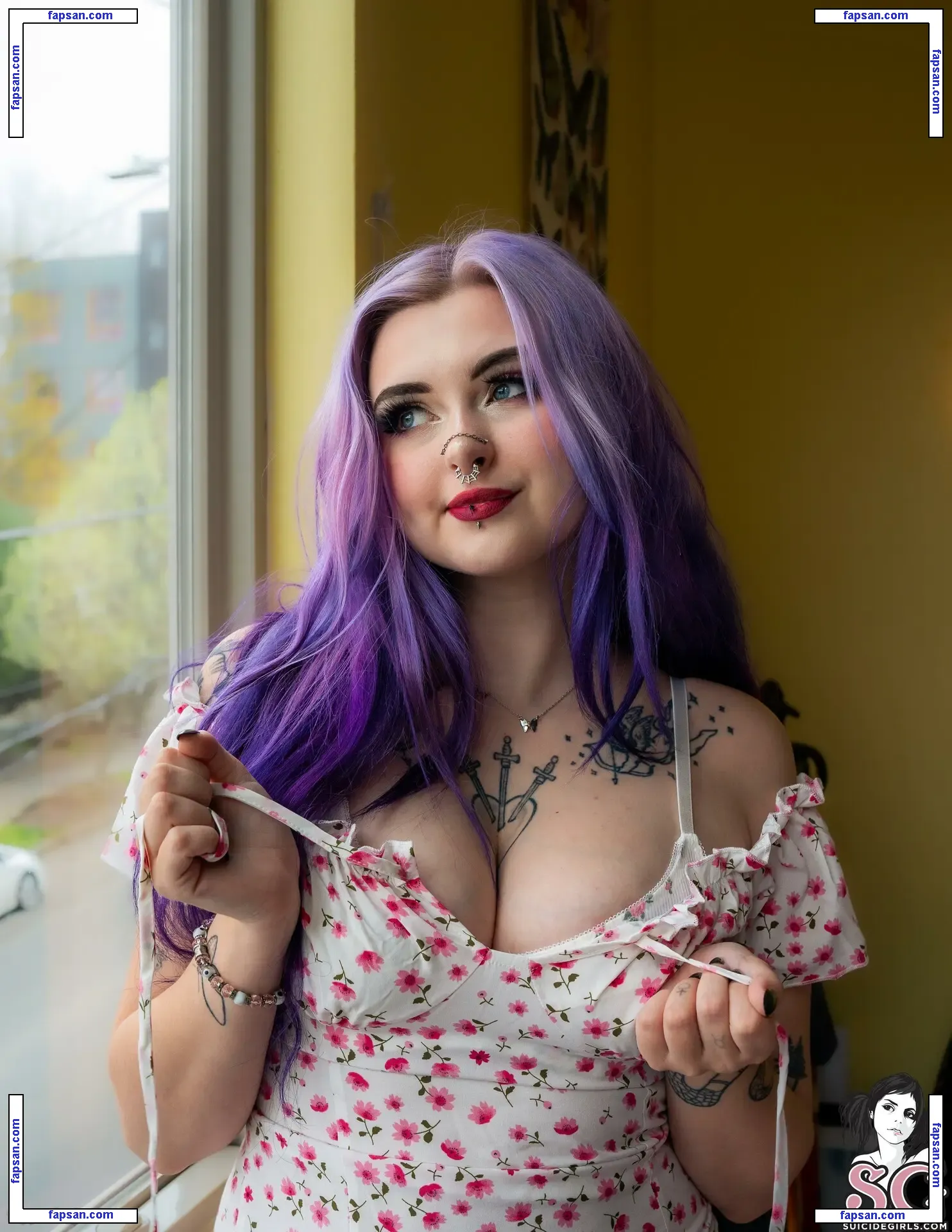 Lilacfables голая фото #0091 с Онлифанс