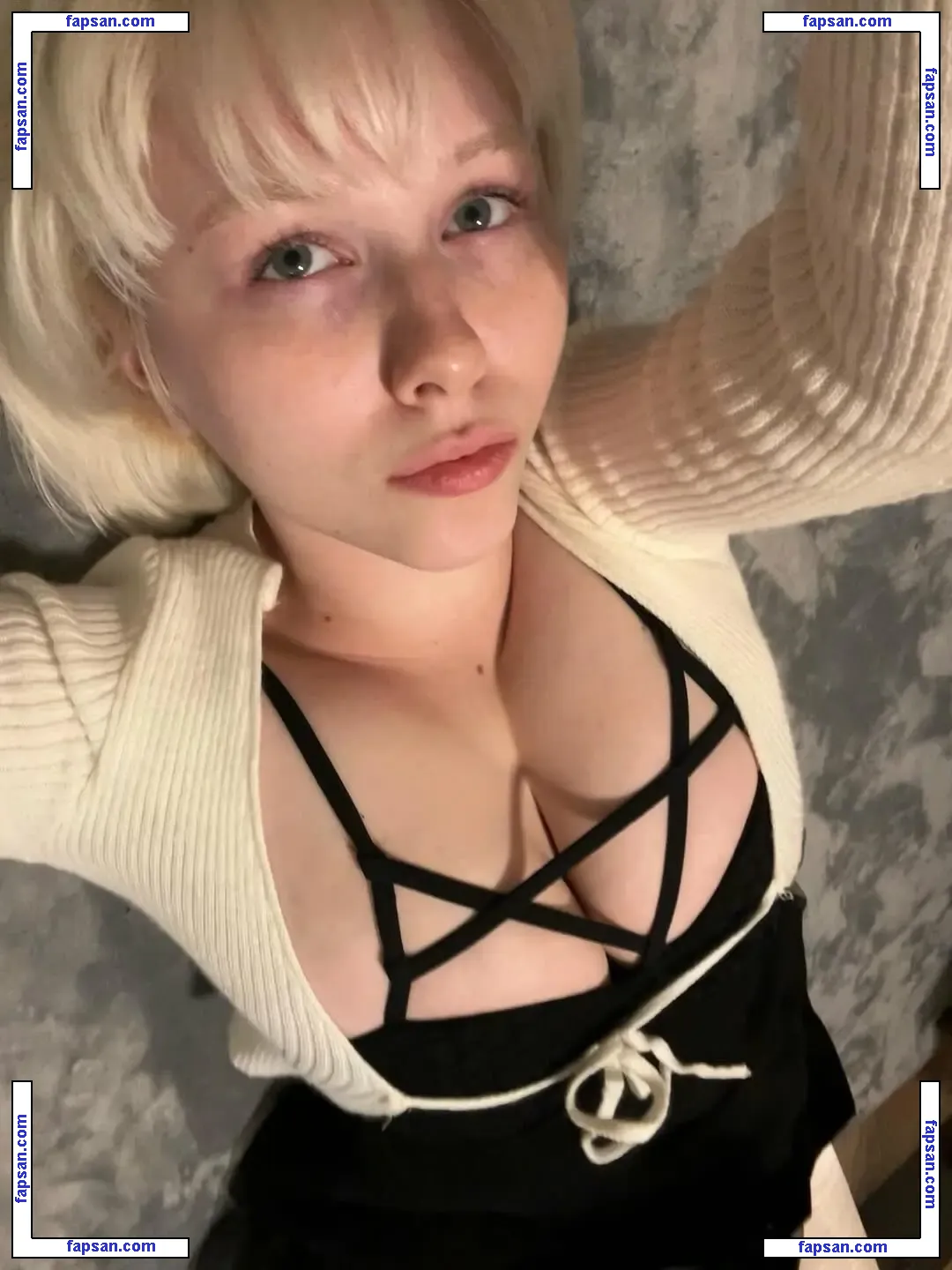 lilahangelcake nude photo #0004 from OnlyFans
