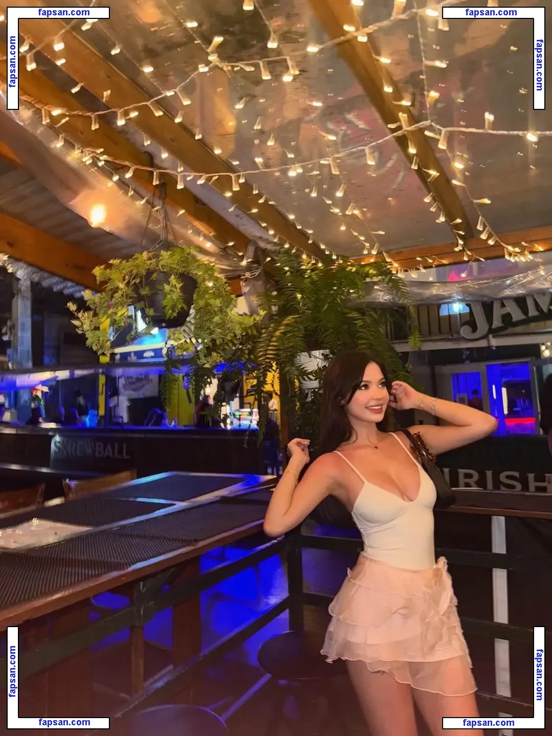 Lilchiipmunk nude photo #0151 from OnlyFans