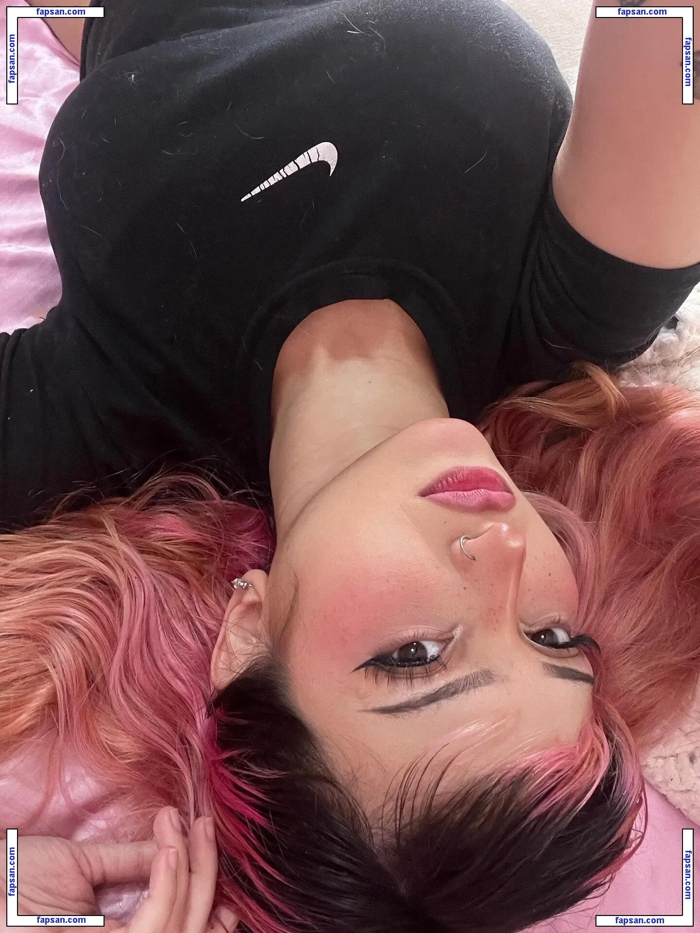 Lilcutiecherie nude photo #0036 from OnlyFans