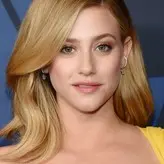 Lili Reinhart голая #0126