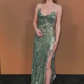 Lili Reinhart голая #0810