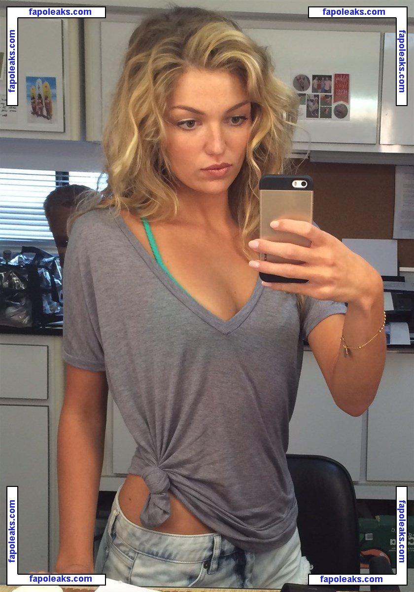 Lili Simmons / liliflower33 nude photo #0180 from OnlyFans