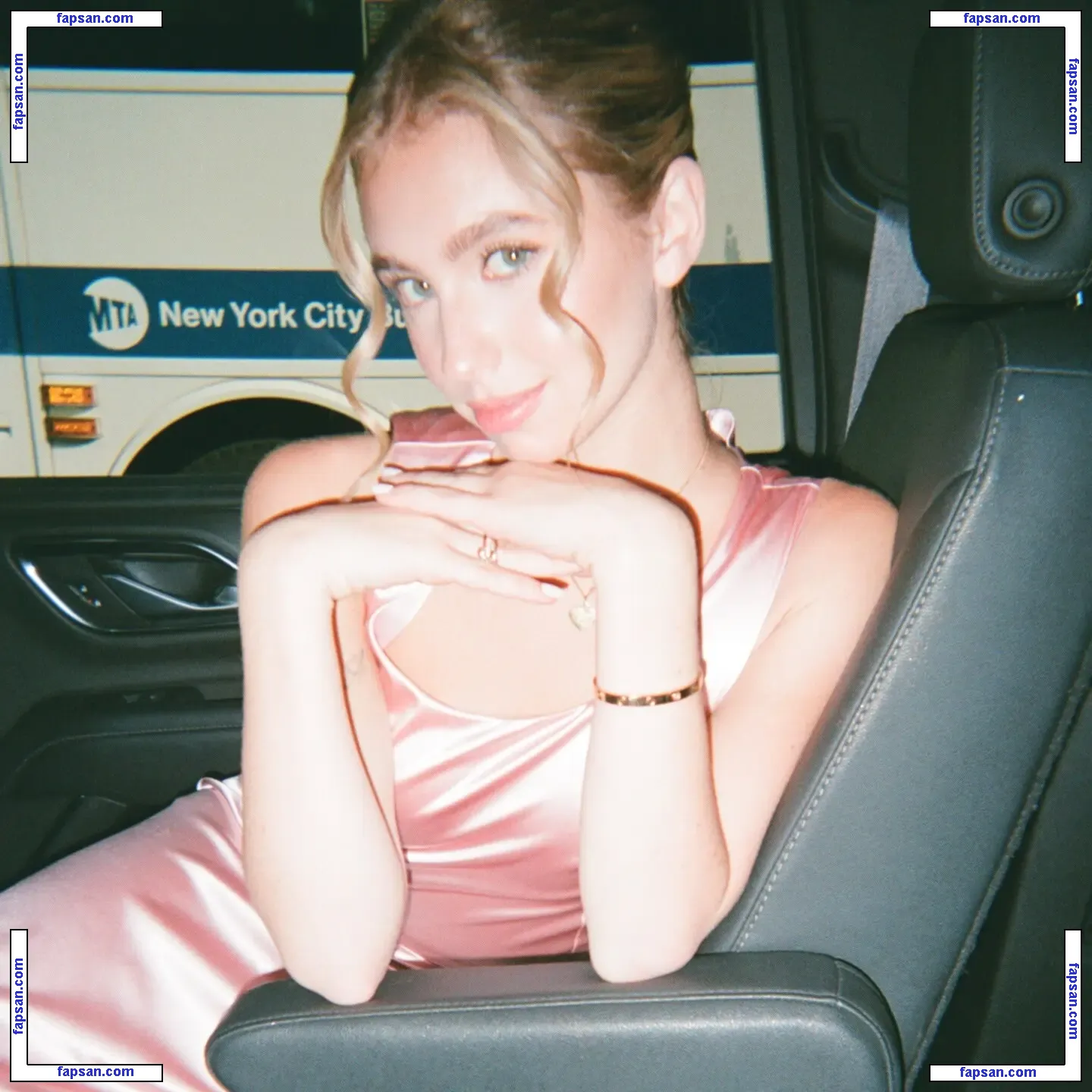 Lilia Buckingham nude photo #0019 from OnlyFans