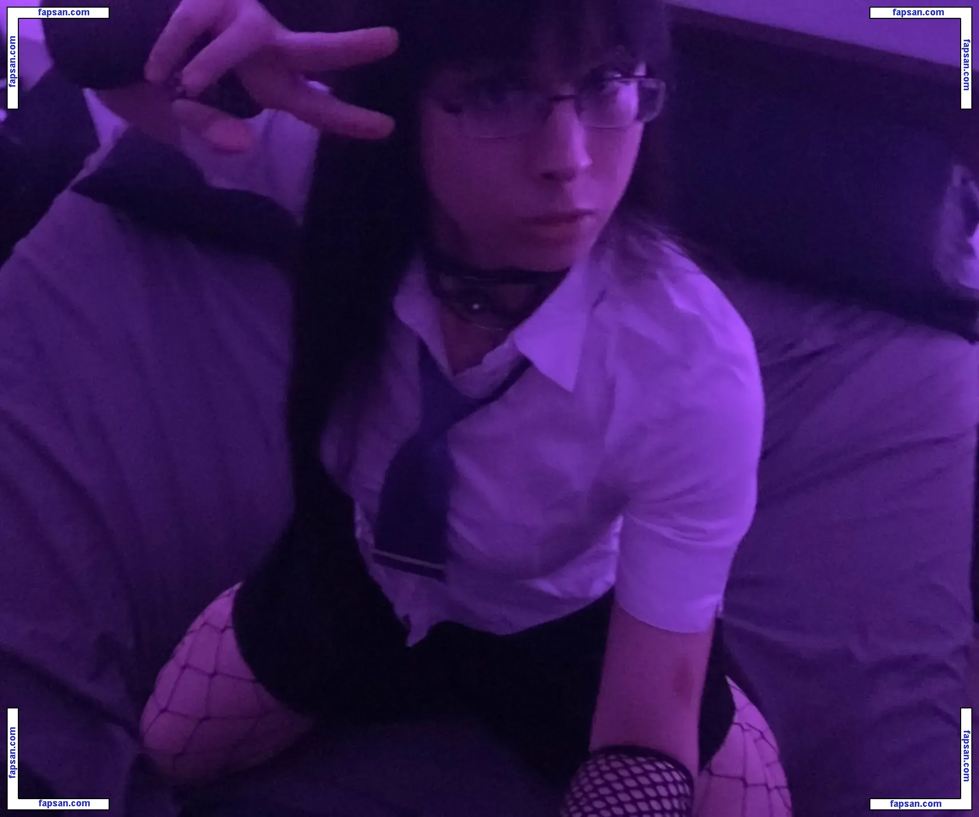 Lilith Lovett nude photo #0026 from OnlyFans