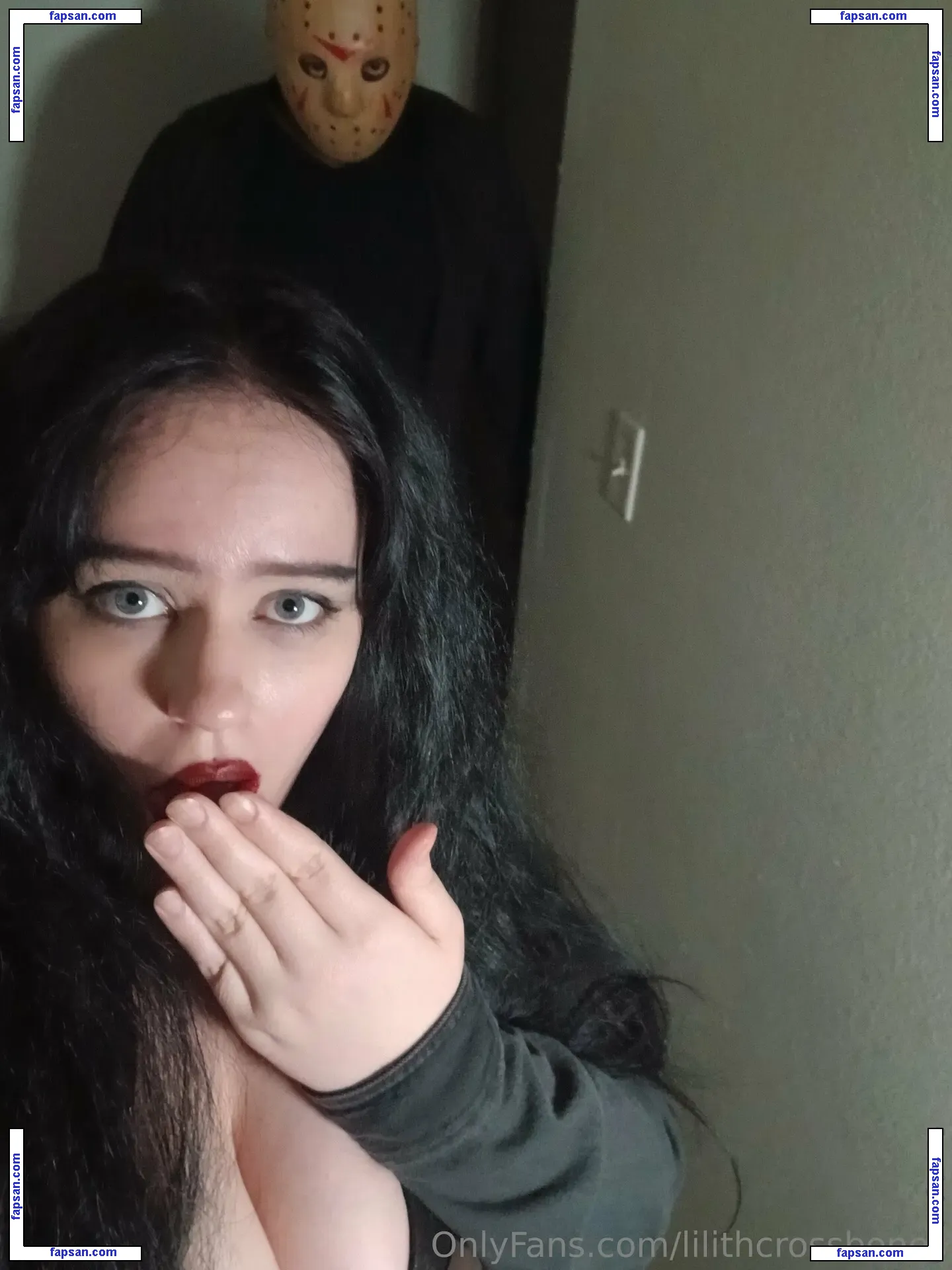 lilithcrossbones nude photo #0117 from OnlyFans